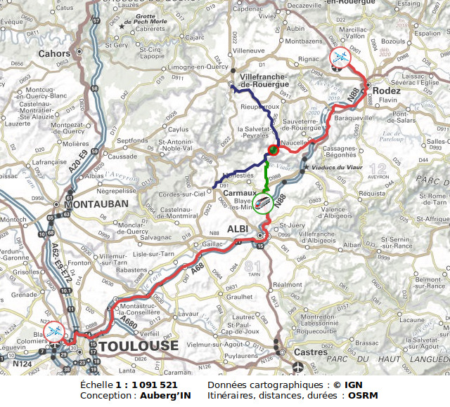 Carte IGN avec les itinéraires voitures depuis les aéroports de Toulouse et Rodez, et depuis la gare de Carmaux.