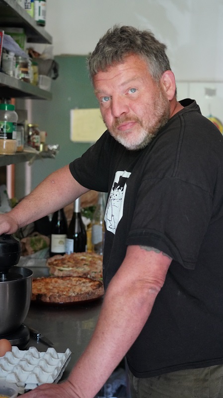 Vincent Rivarel, aubergiste et cuisinier à l'Auberg'IN ! Photo de Vincent Rivarel, aubergiste et cuisinier à l'Auberg'IN !